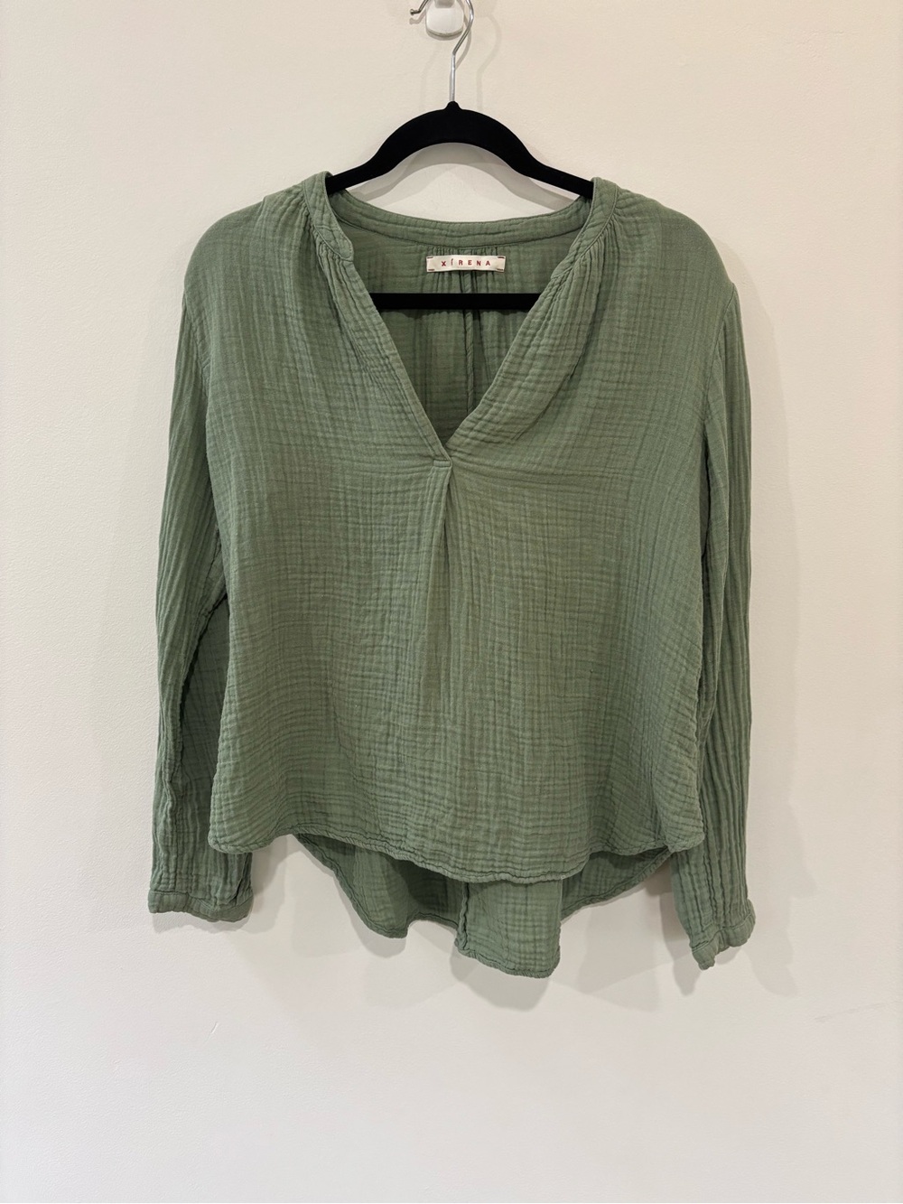 XIRENA Split Neck Long Sleeve Cotton Gauze Top